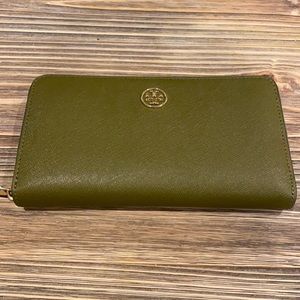 Tory Burch Wallet